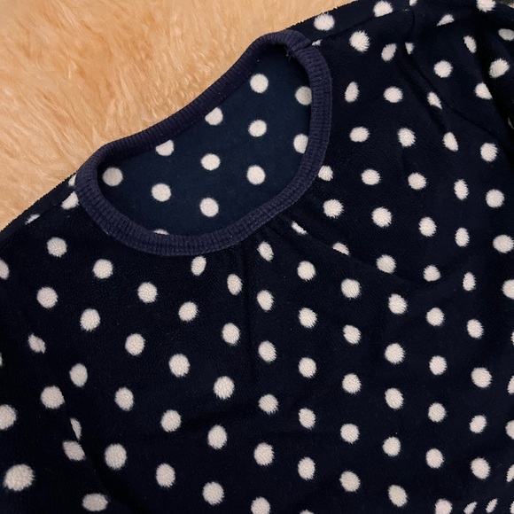 Set of 4! Uniqlo size100 cozy micro fleece pajama set, polka dots and plaid - Picture 3 of 11